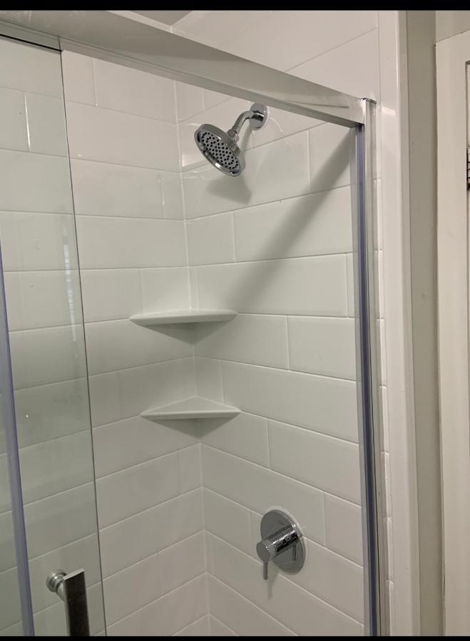 Beautiful Unit In Heart Of Downtown Toronto Apartment Екстериор снимка